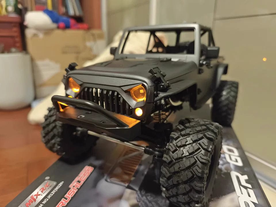 H12y 1:12 Scale Brushless RC Crawler – High-Torque Off-Road Vehicle with 4WD, Aluminum Body, and 45-Minute Runtime