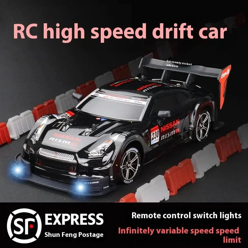 1/16 Scale 4WD RC Drift Car – High-Speed Racing with Stepless Control, Replaceable Tires & DIY Garage Set